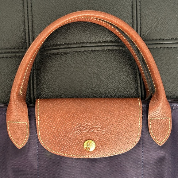 Longchamp Le Pliage Medium Purple Tote - Picture 5 of 7